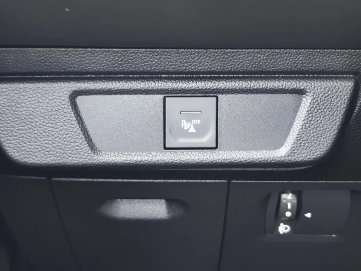 Cumpara/ Vinde online Dacia Logan 2022 SH, la cel mai bun pret pentru tine!