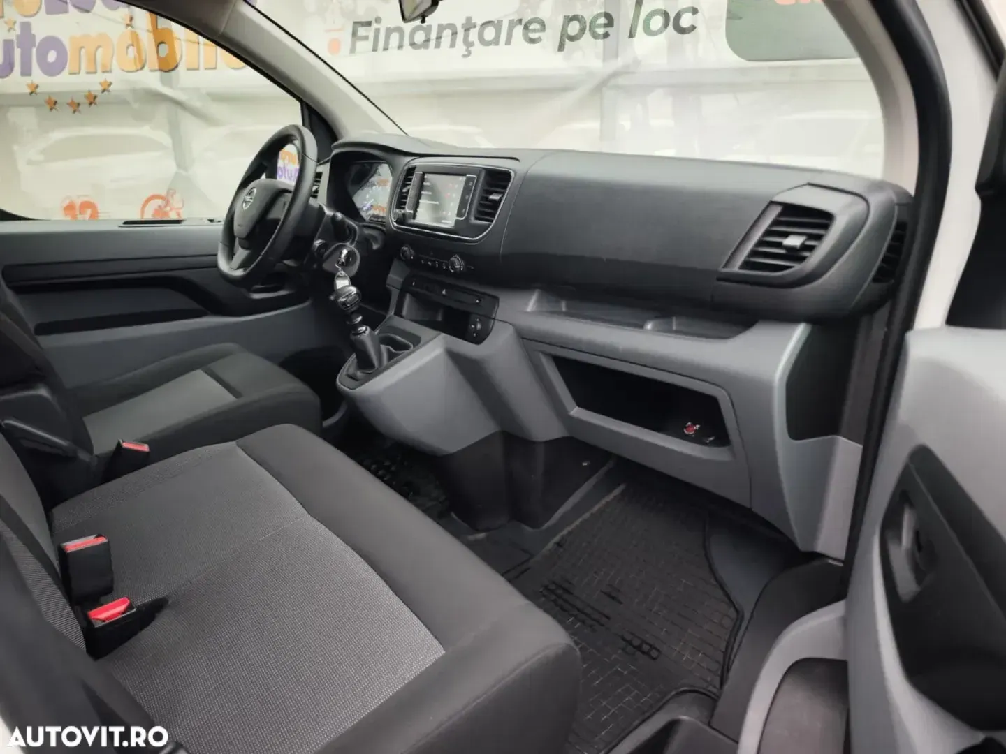 Cumpara/ Vinde online Opel Vivaro 2021 SH, la cel mai bun pret pentru tine!