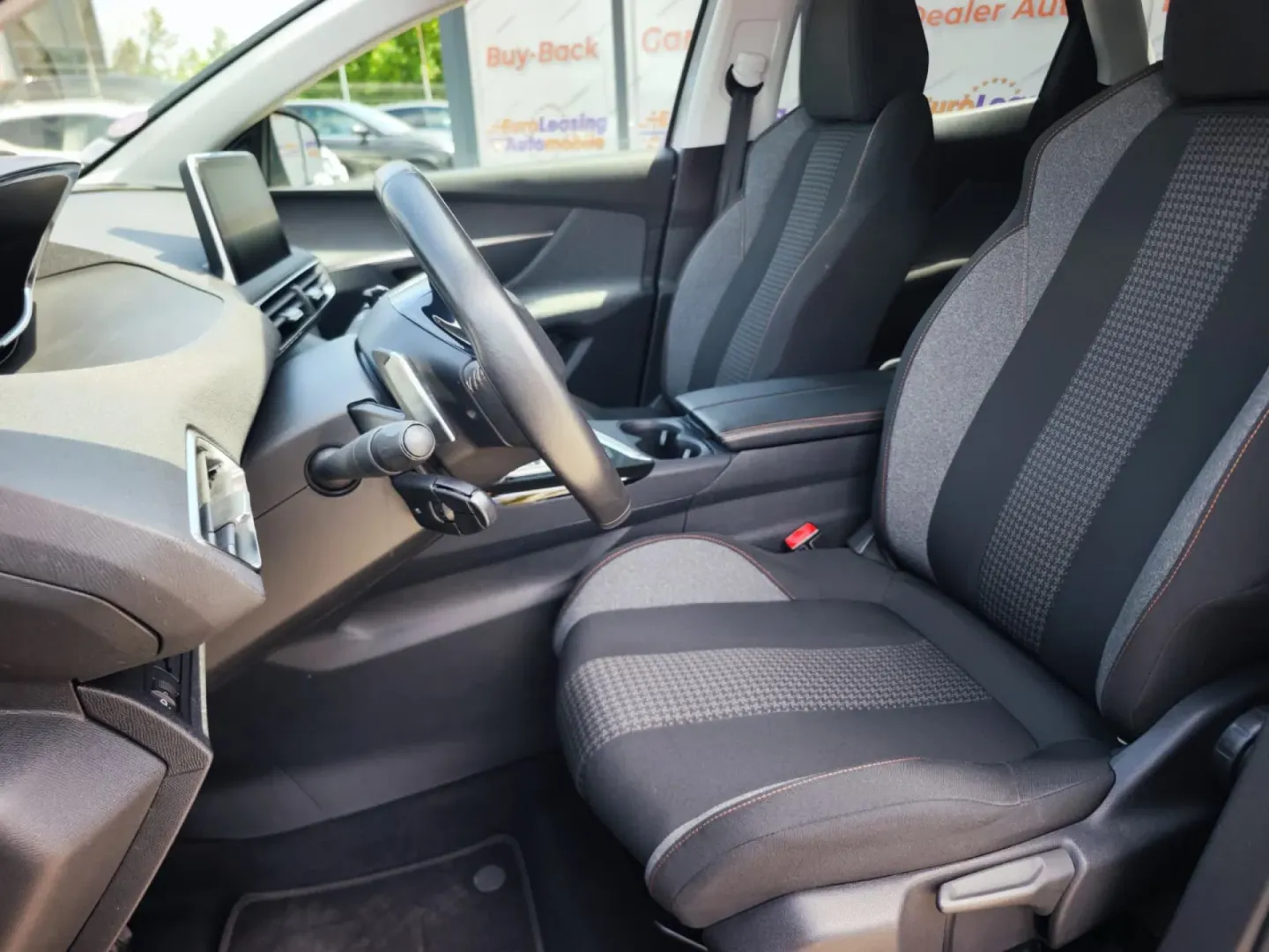 Cumpara/ Vinde online Peugeot 3008 2020 SH, la cel mai bun pret pentru tine!