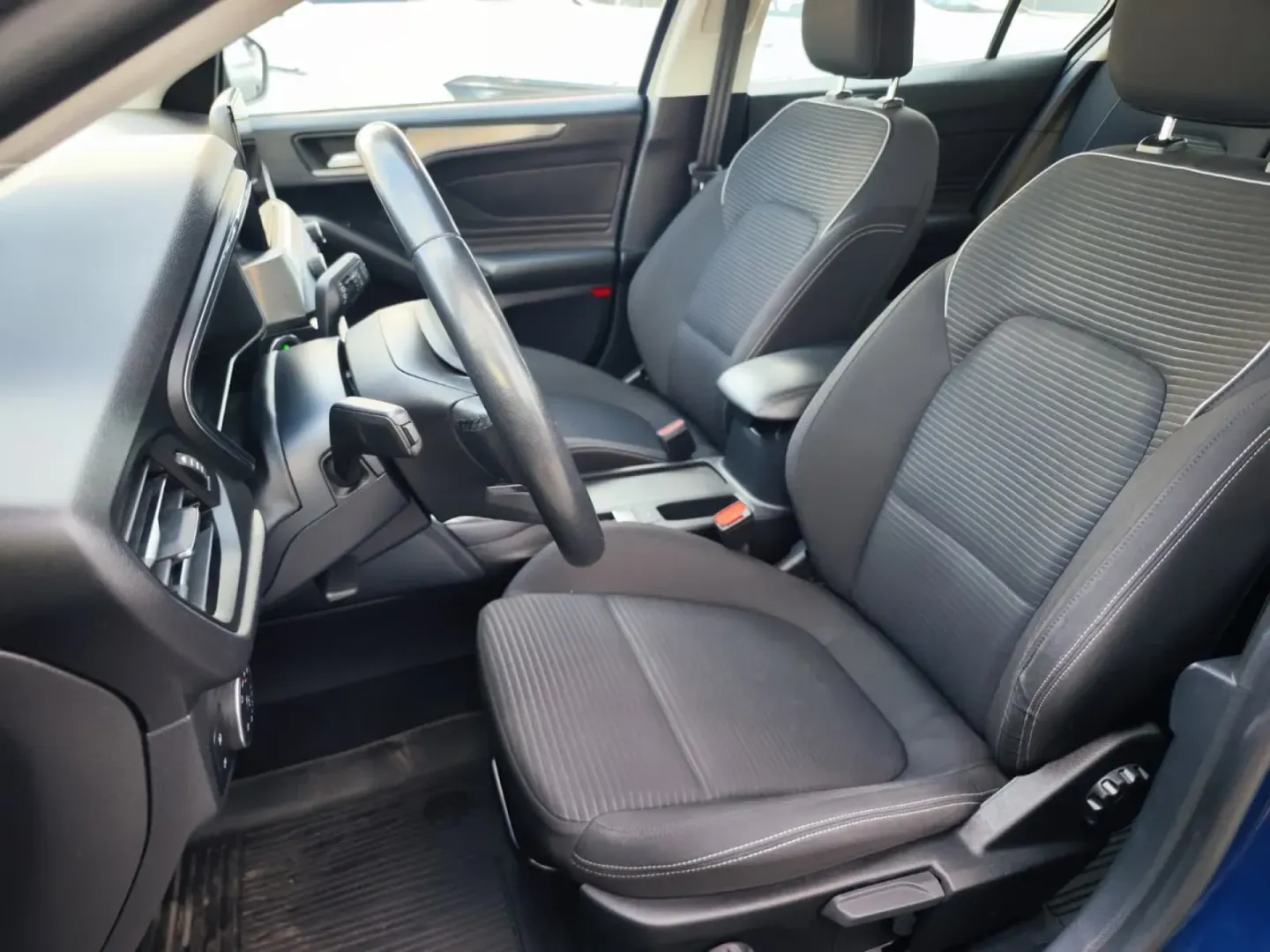 Cumpara/ Vinde online Ford Focus 2020 SH, la cel mai bun pret pentru tine!