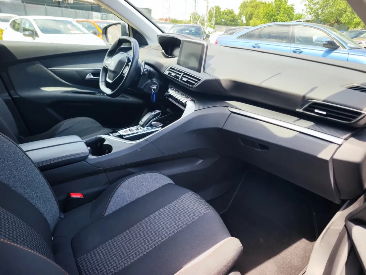 Cumpara/ Vinde online Peugeot 3008 2020 SH, la cel mai bun pret pentru tine!