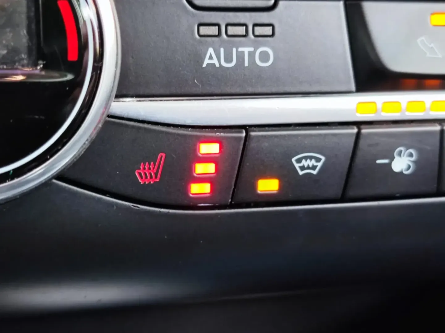 Cumpara/ Vinde online Ford Focus 2020 SH, la cel mai bun pret pentru tine!