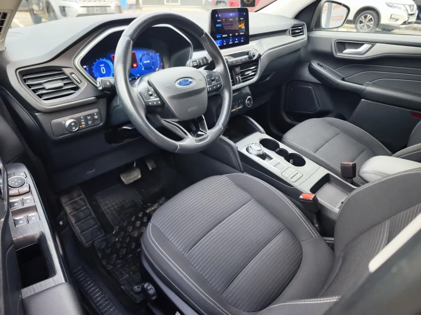 Cumpara/ Vinde online Ford Kuga 2021 SH, la cel mai bun pret pentru tine!