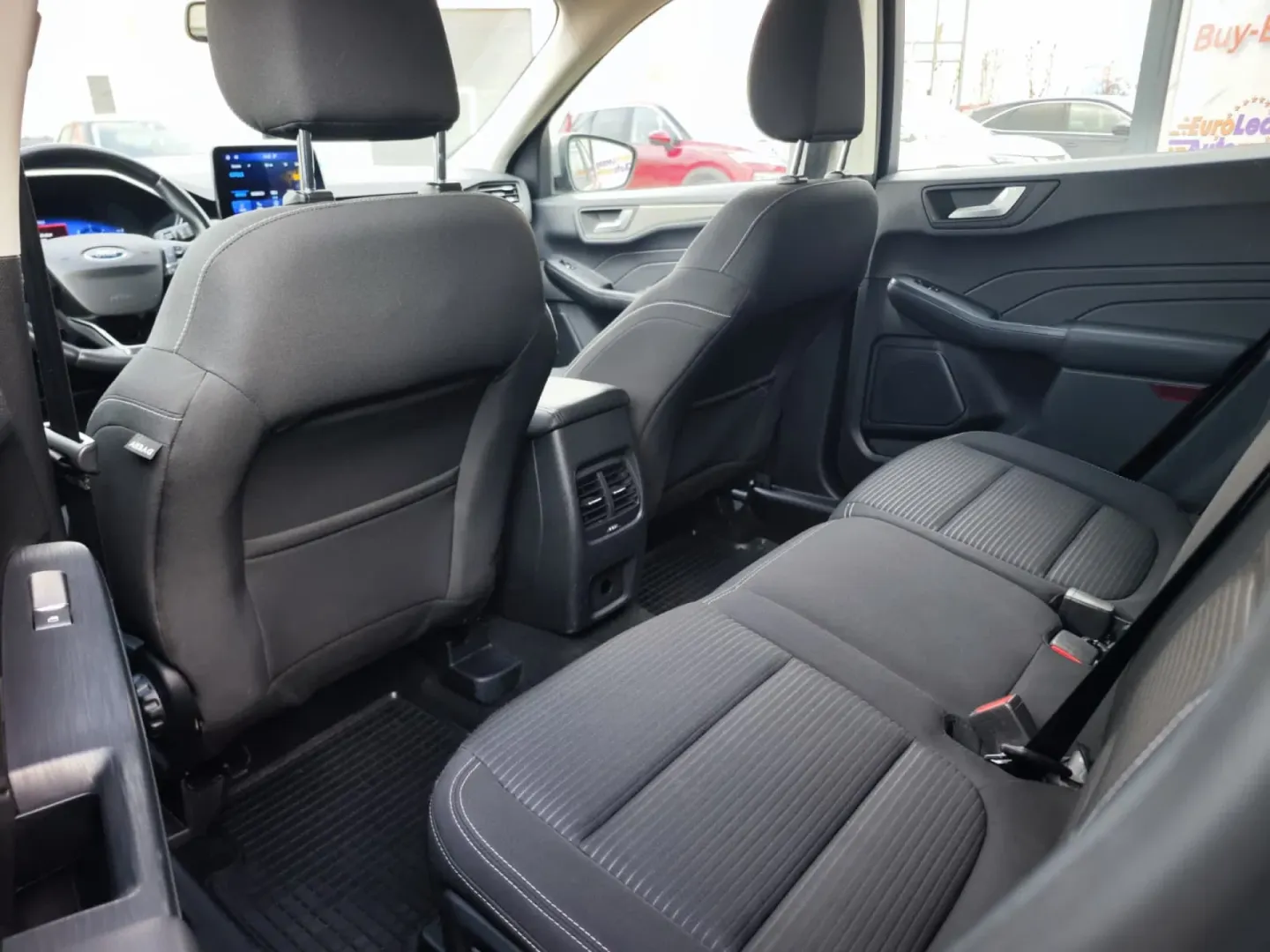 Cumpara/ Vinde online Ford Kuga 2021 SH, la cel mai bun pret pentru tine!