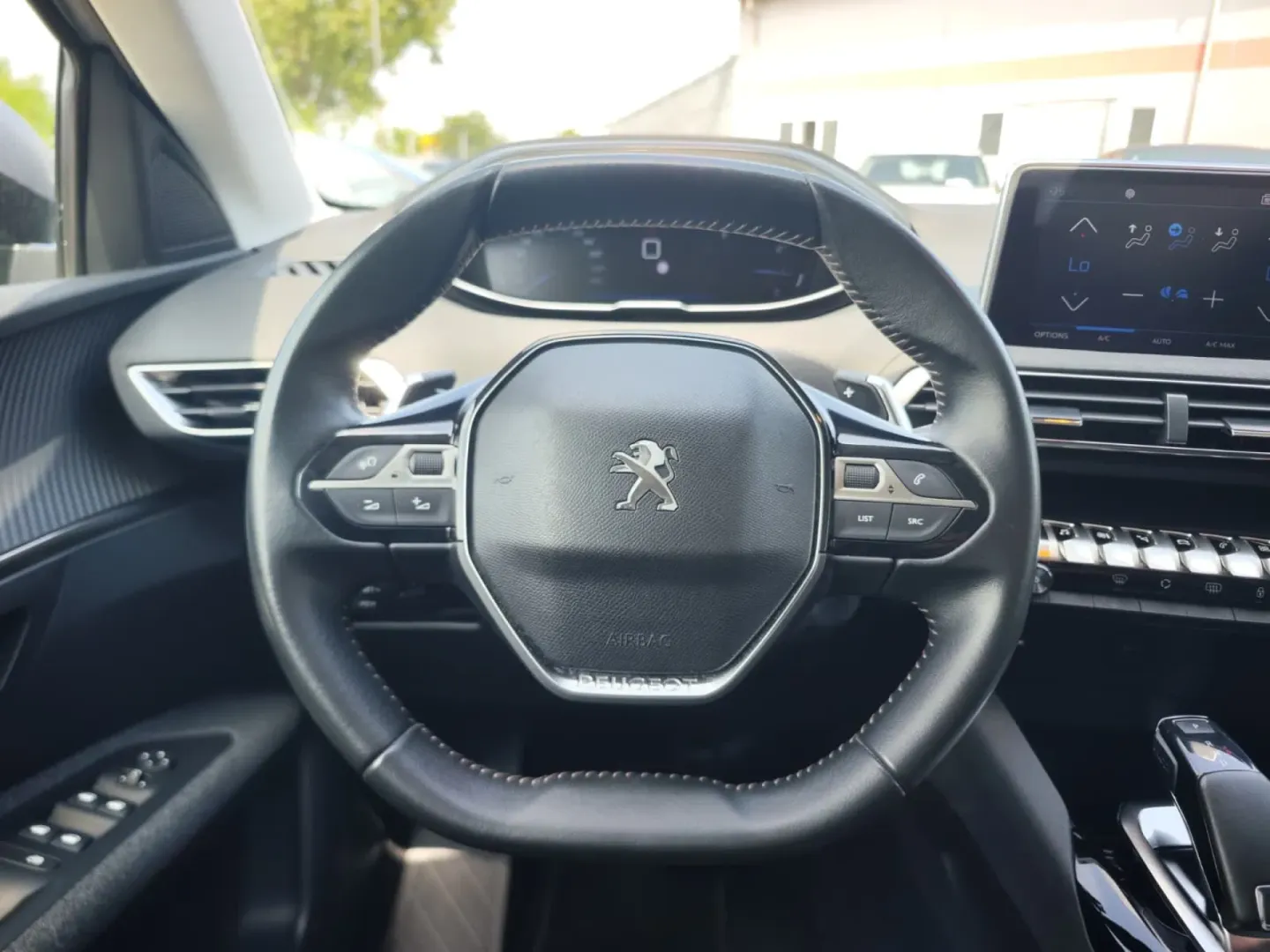 Cumpara/ Vinde online Peugeot 3008 2020 SH, la cel mai bun pret pentru tine!