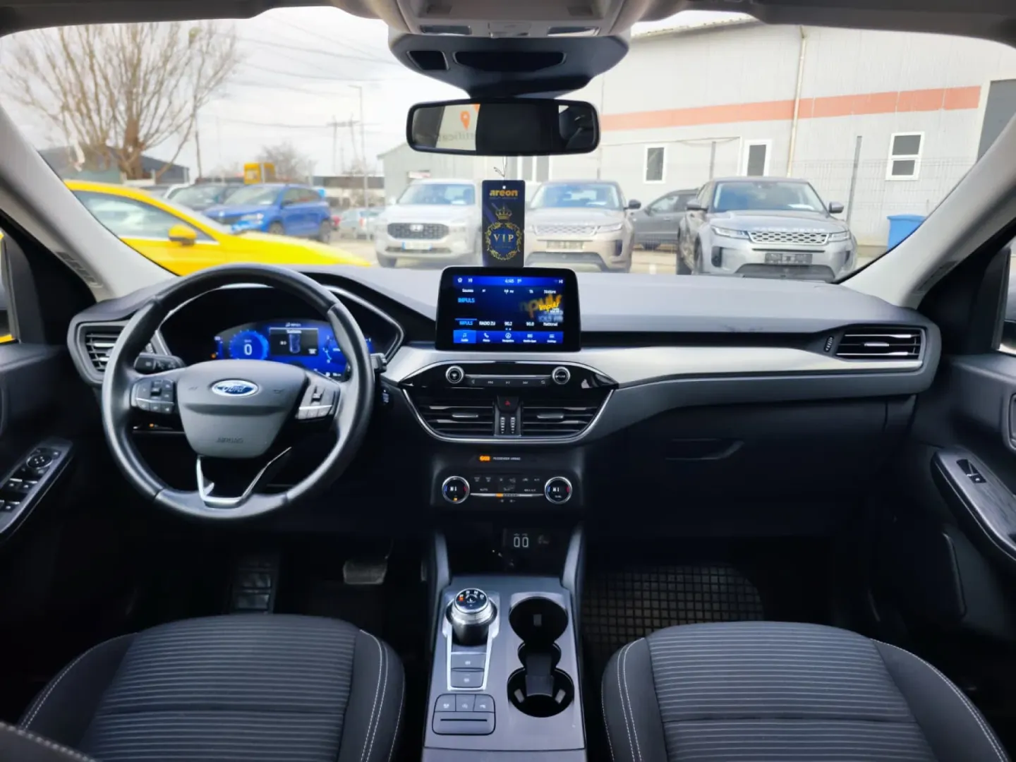 Cumpara/ Vinde online Ford Kuga 2021 SH, la cel mai bun pret pentru tine!