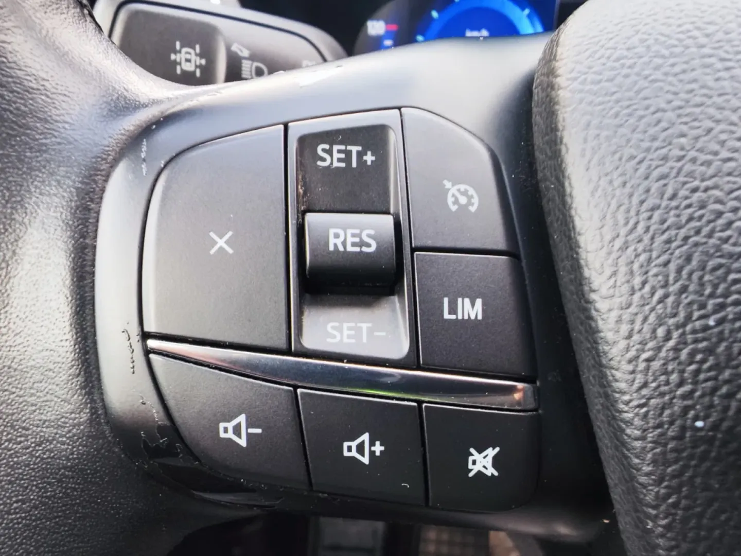Cumpara/ Vinde online Ford Kuga 2021 SH, la cel mai bun pret pentru tine!