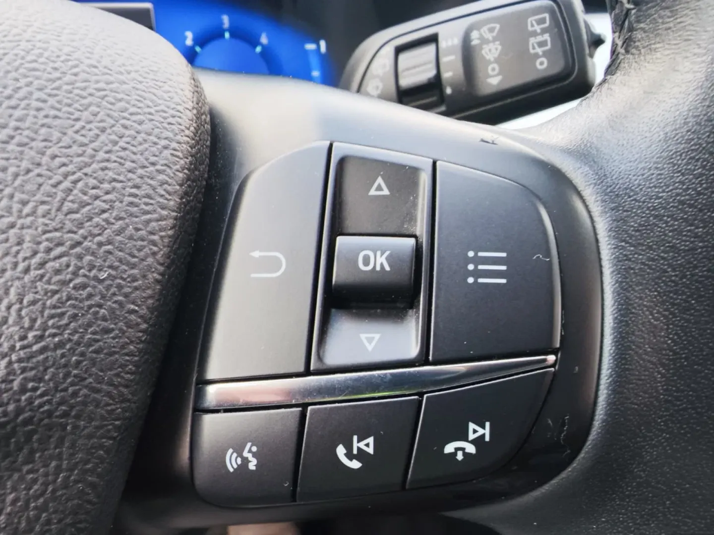 Cumpara/ Vinde online Ford Kuga 2021 SH, la cel mai bun pret pentru tine!