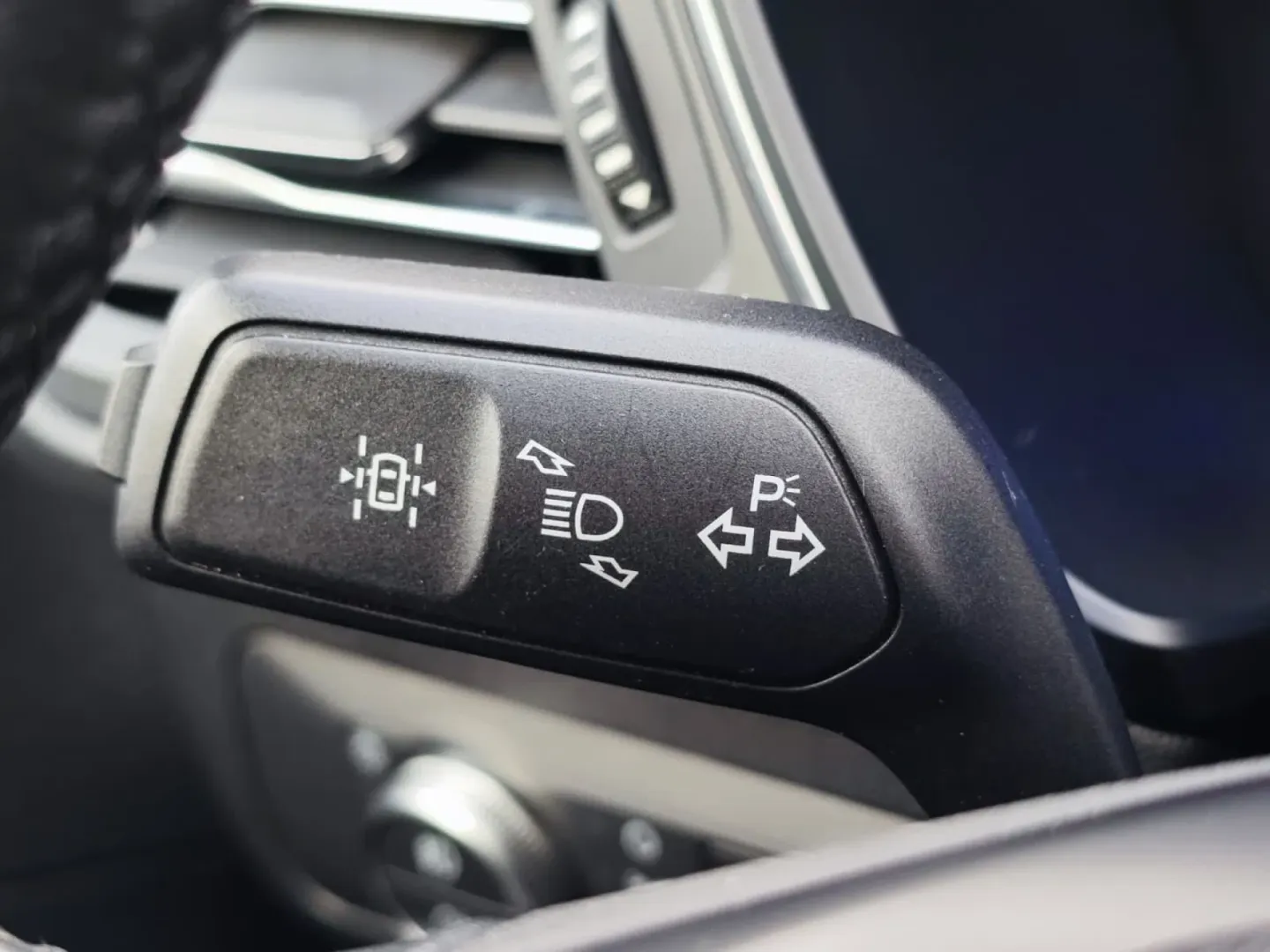 Cumpara/ Vinde online Ford Kuga 2021 SH, la cel mai bun pret pentru tine!