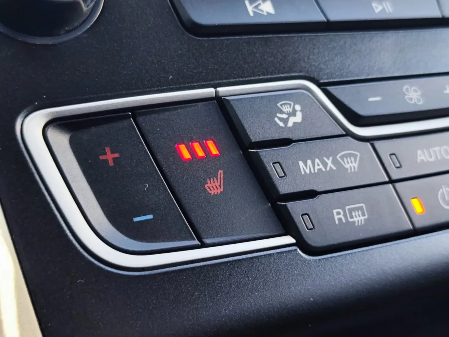 Cumpara/ Vinde online Ford Mondeo 2022 SH, la cel mai bun pret pentru tine!