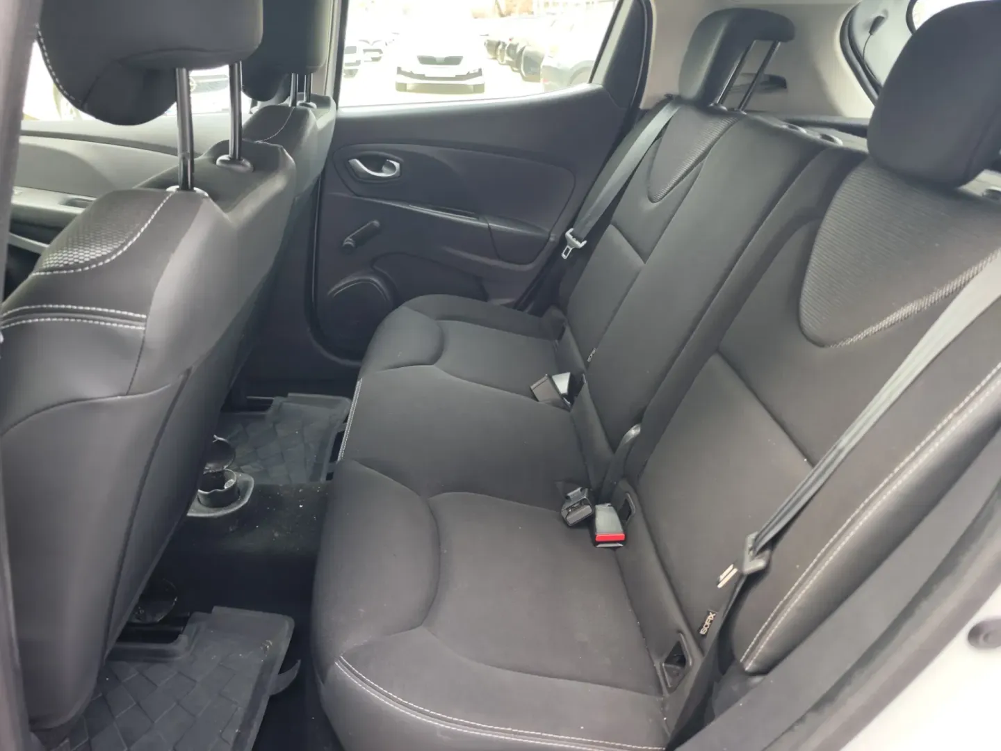 Cumpara/ Vinde online Renault  Clio 2020 SH, la cel mai bun pret pentru tine!