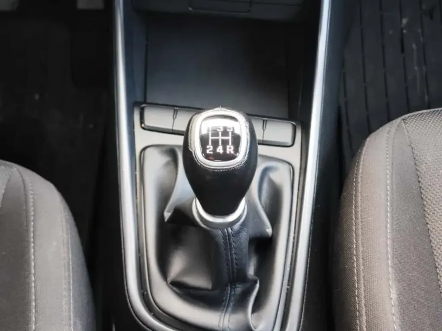 Cumpara/ Vinde online Hyundai i20 2022 SH, la cel mai bun pret pentru tine!