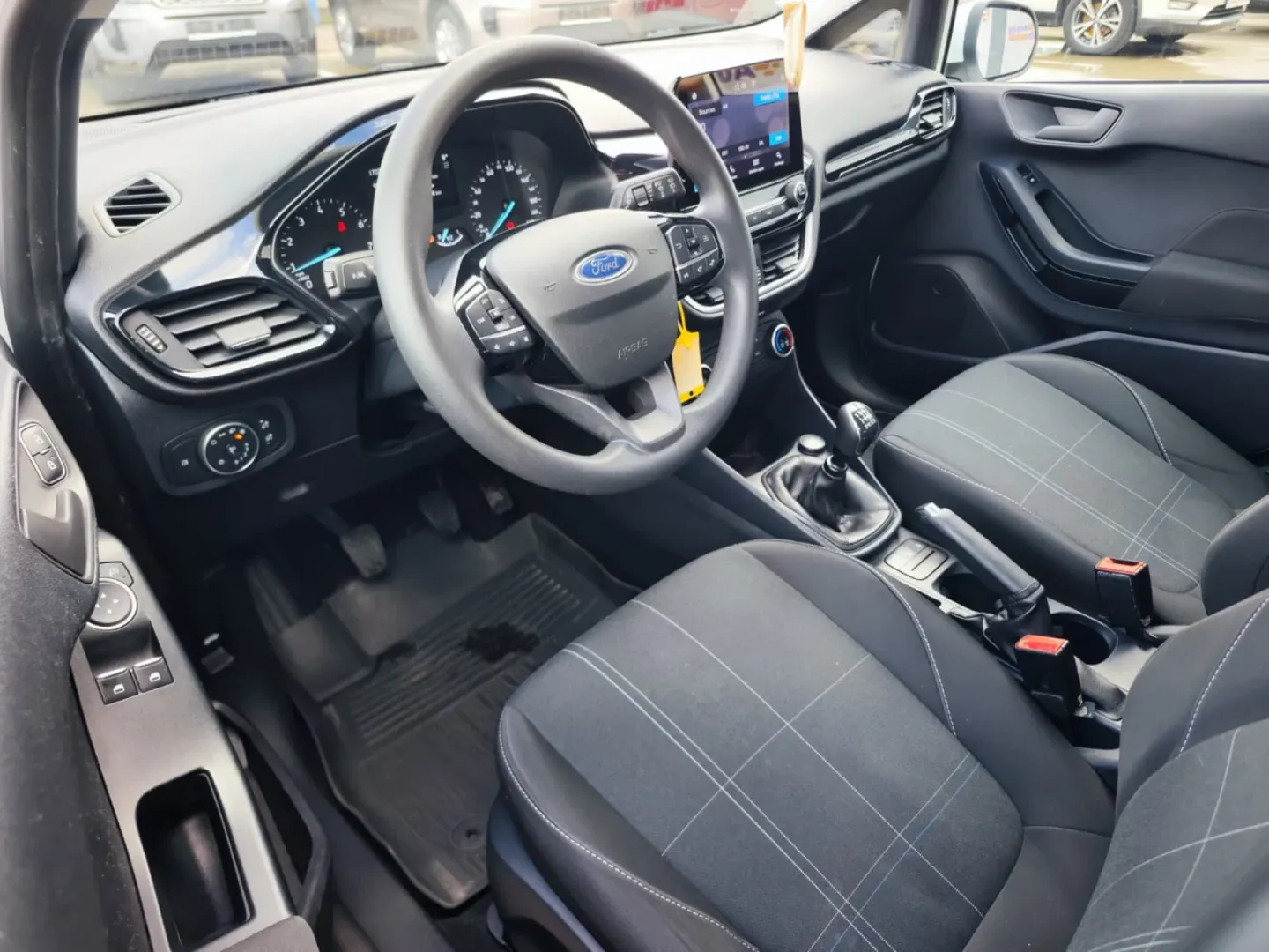Cumpara/ Vinde online Ford Fiesta 2021 SH, la cel mai bun pret pentru tine!