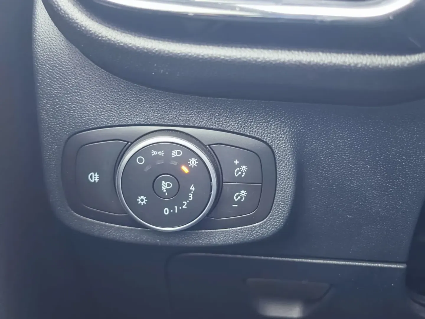 Cumpara/ Vinde online Ford Fiesta 2021 SH, la cel mai bun pret pentru tine!