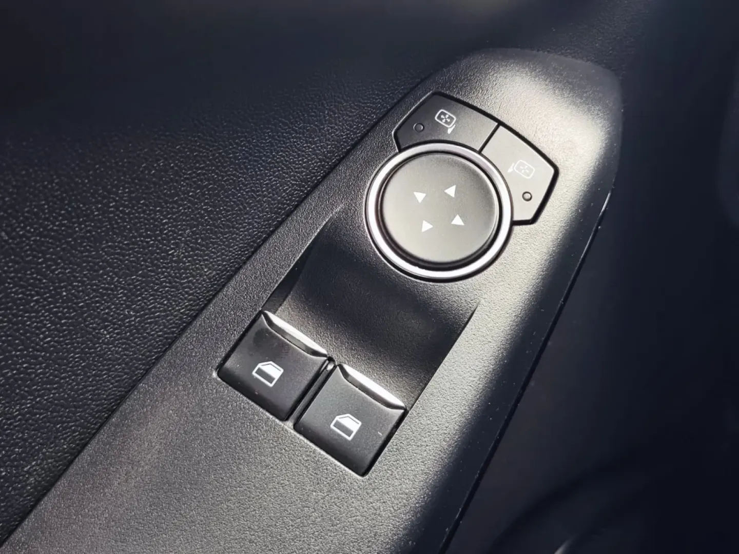 Cumpara/ Vinde online Ford Fiesta 2021 SH, la cel mai bun pret pentru tine!