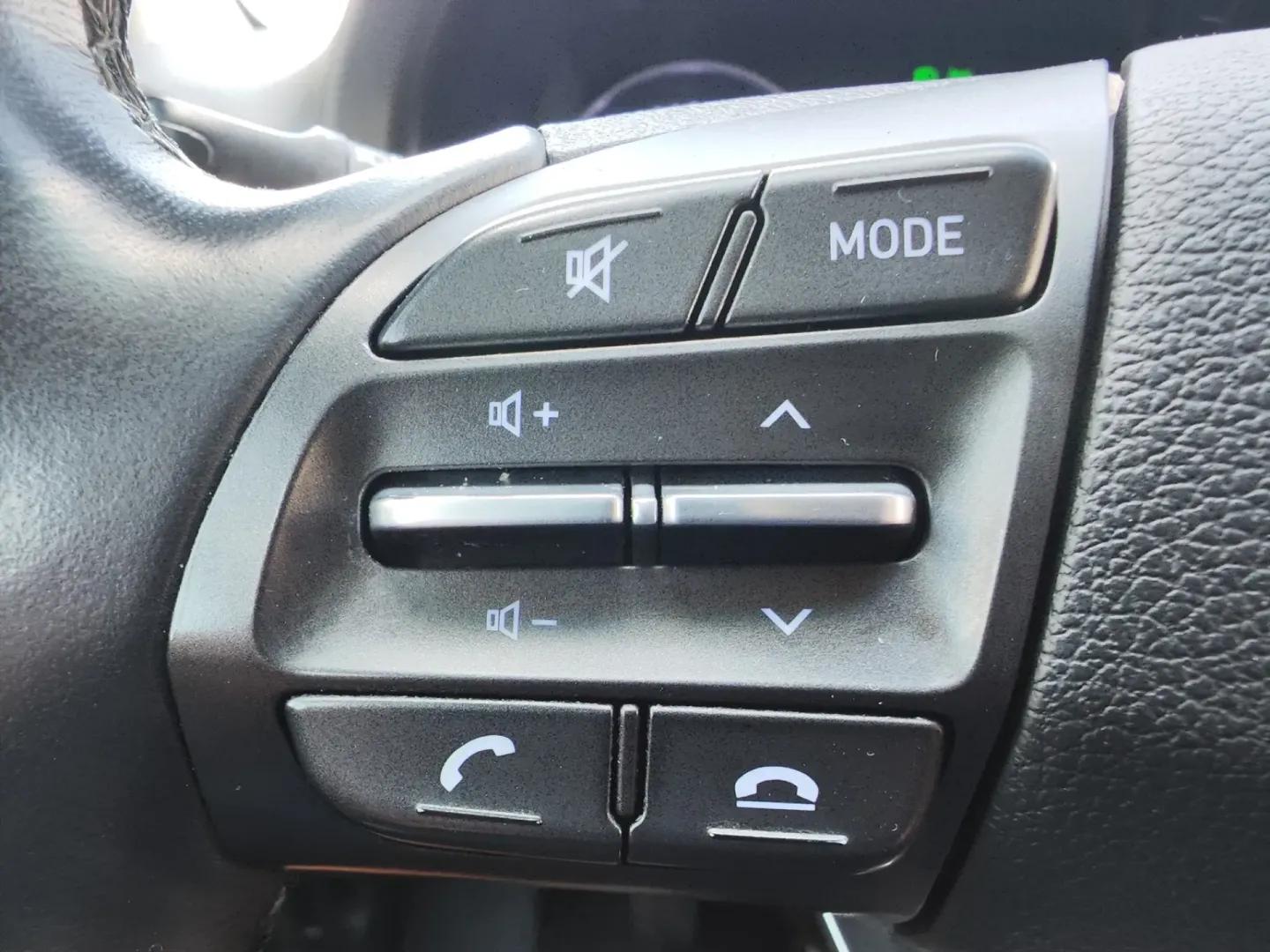 Cumpara/ Vinde online Hyundai i30 2021 SH, la cel mai bun pret pentru tine!