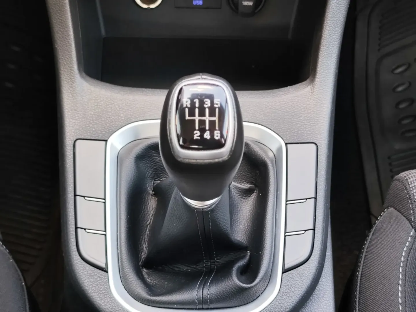 Cumpara/ Vinde online Hyundai i30 2021 SH, la cel mai bun pret pentru tine!