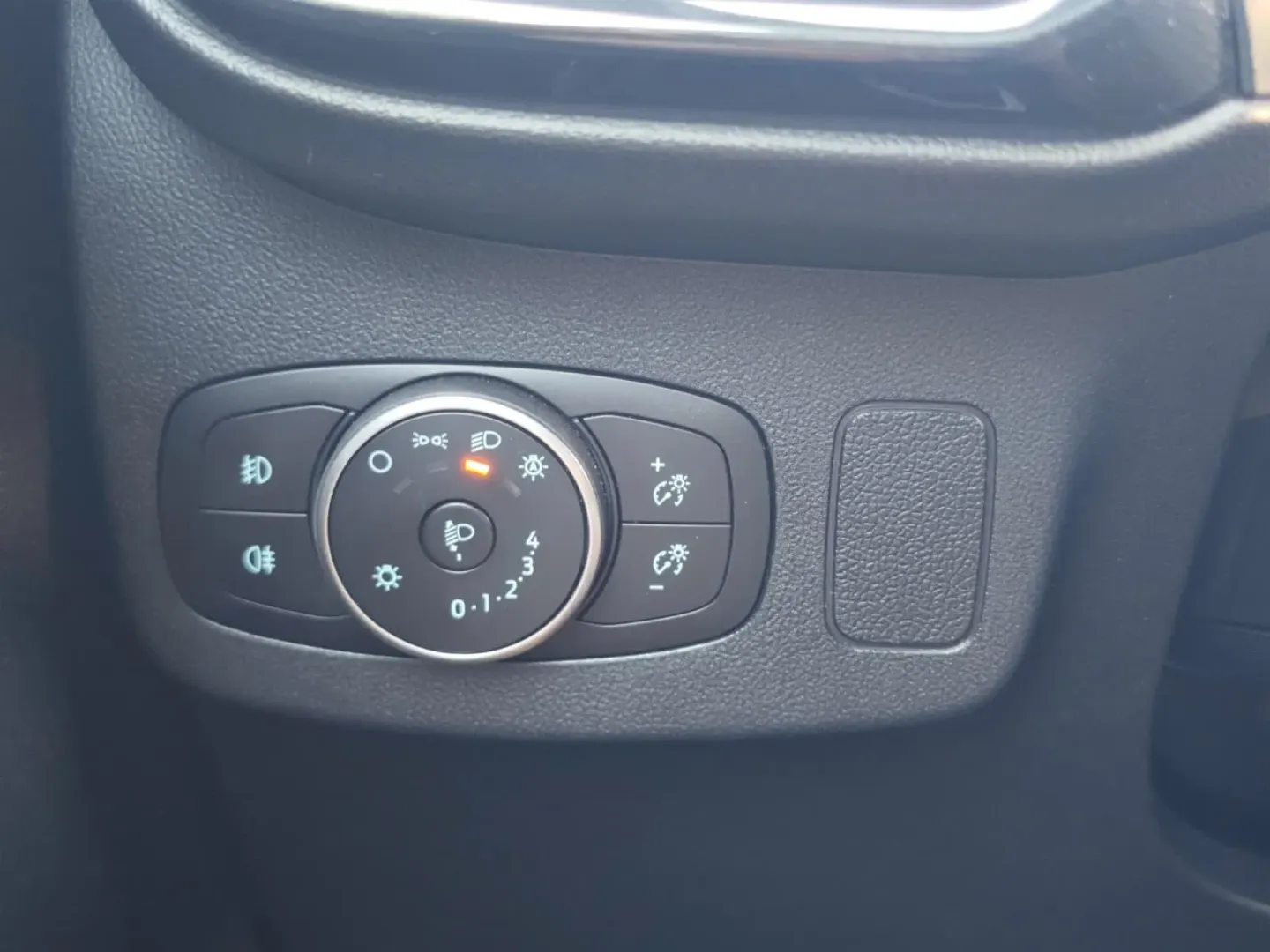 Cumpara/ Vinde online Ford Puma 2021 SH, la cel mai bun pret pentru tine!