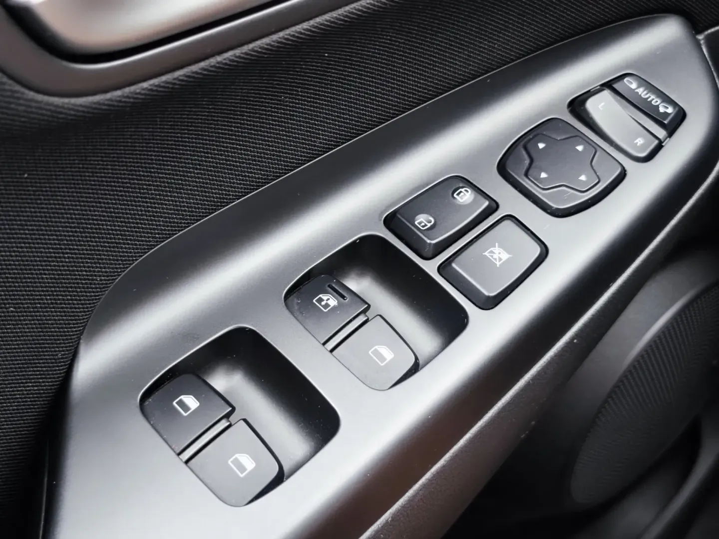 Cumpara/ Vinde online Hyundai Kona 2019 SH, la cel mai bun pret pentru tine!