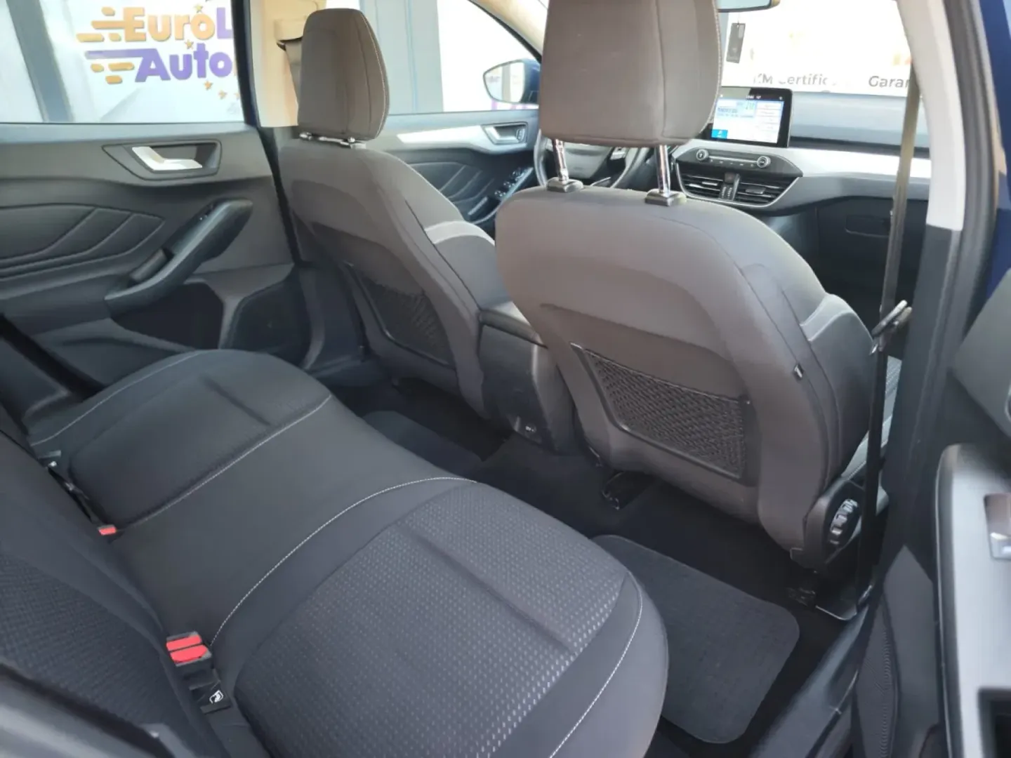 Cumpara/ Vinde online Ford Focus 2019 SH, la cel mai bun pret pentru tine!