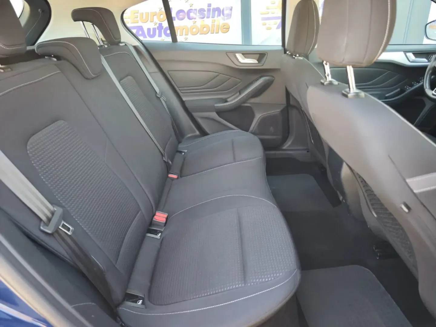 Cumpara/ Vinde online Ford Focus 2019 SH, la cel mai bun pret pentru tine!
