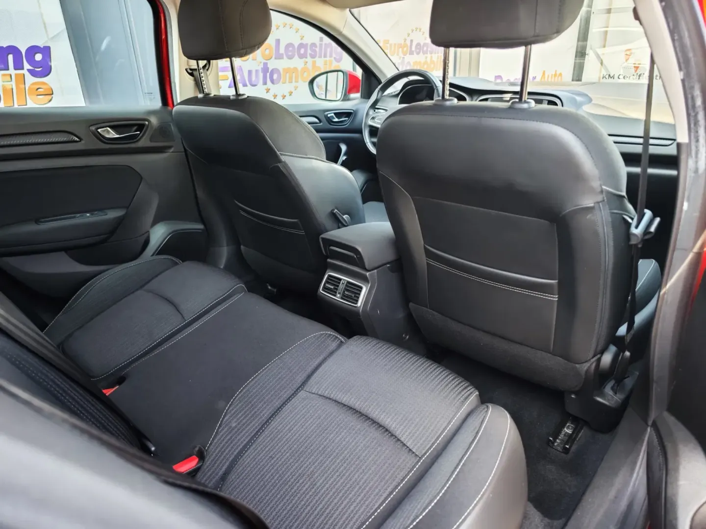 Cumpara/ Vinde online Renault  Megane 2019 SH, la cel mai bun pret pentru tine!