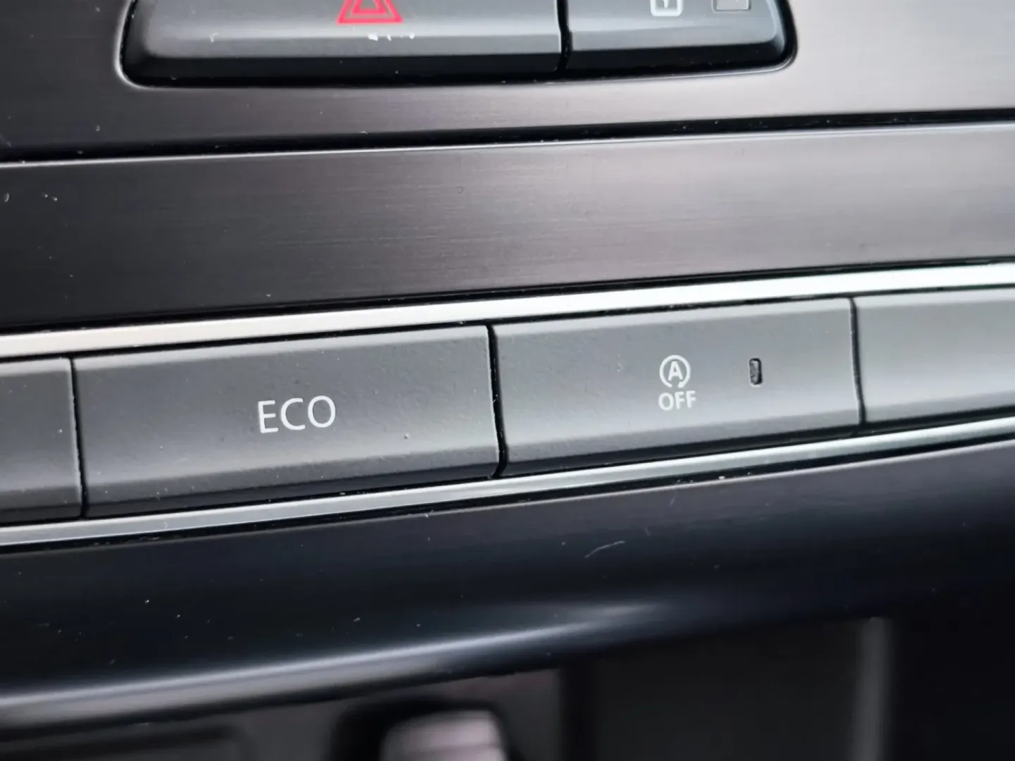 Cumpara/ Vinde online Renault  Megane 2019 SH, la cel mai bun pret pentru tine!