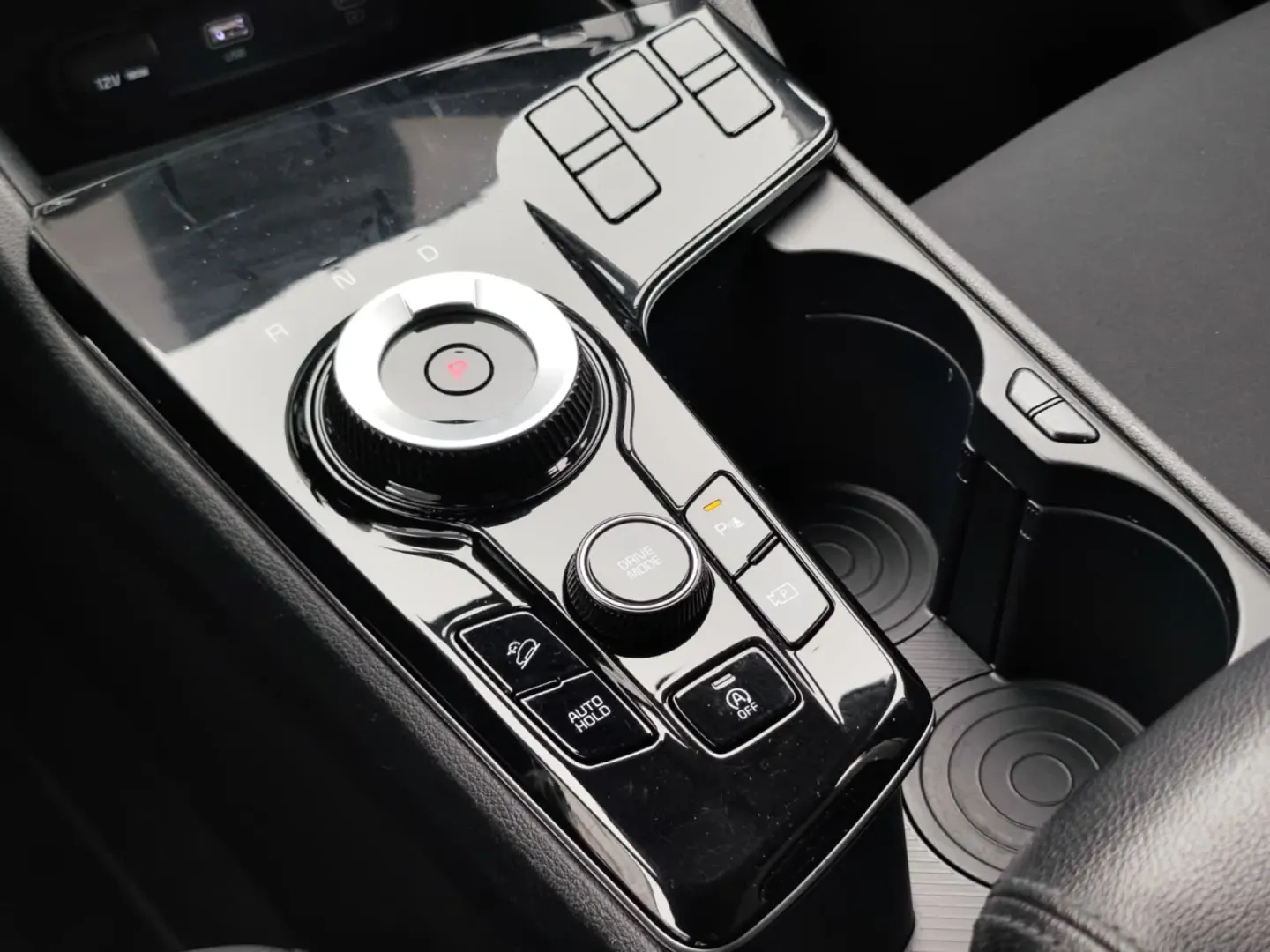 Cumpara/ Vinde online Kia Sportage 2023 SH, la cel mai bun pret pentru tine!