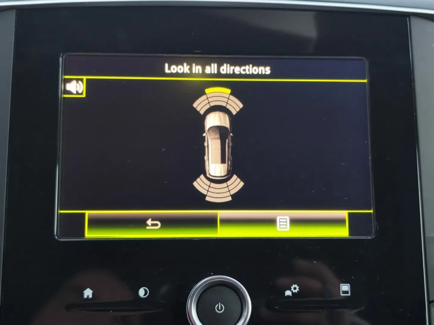 Cumpara/ Vinde online Renault  Talisman 2018 SH, la cel mai bun pret pentru tine!