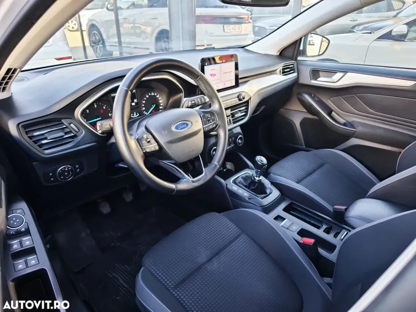 Cumpara/ Vinde online Ford Focus 2019 SH, la cel mai bun pret pentru tine!