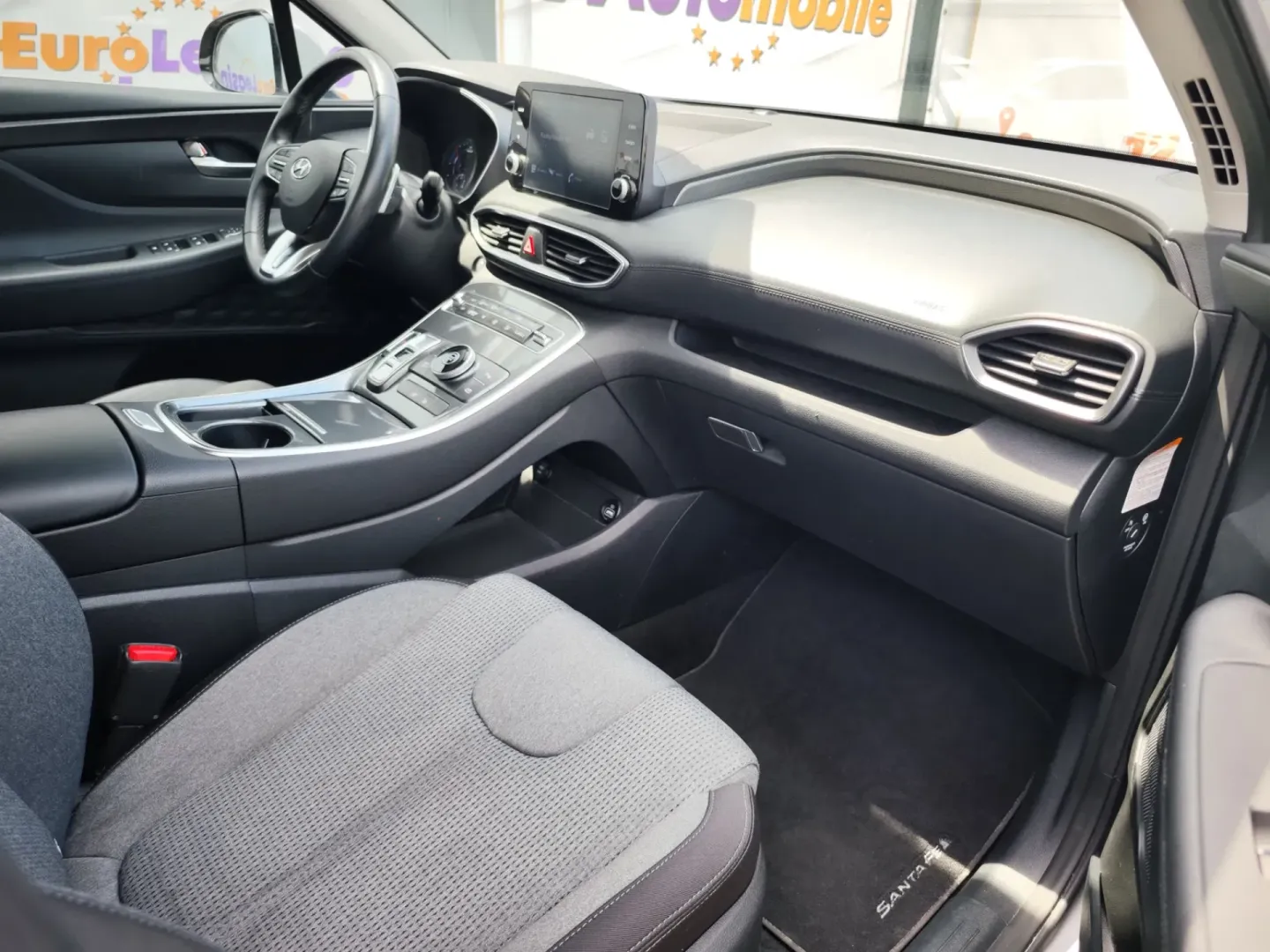 Cumpara/ Vinde online Hyundai Santa Fe 2022 SH, la cel mai bun pret pentru tine!