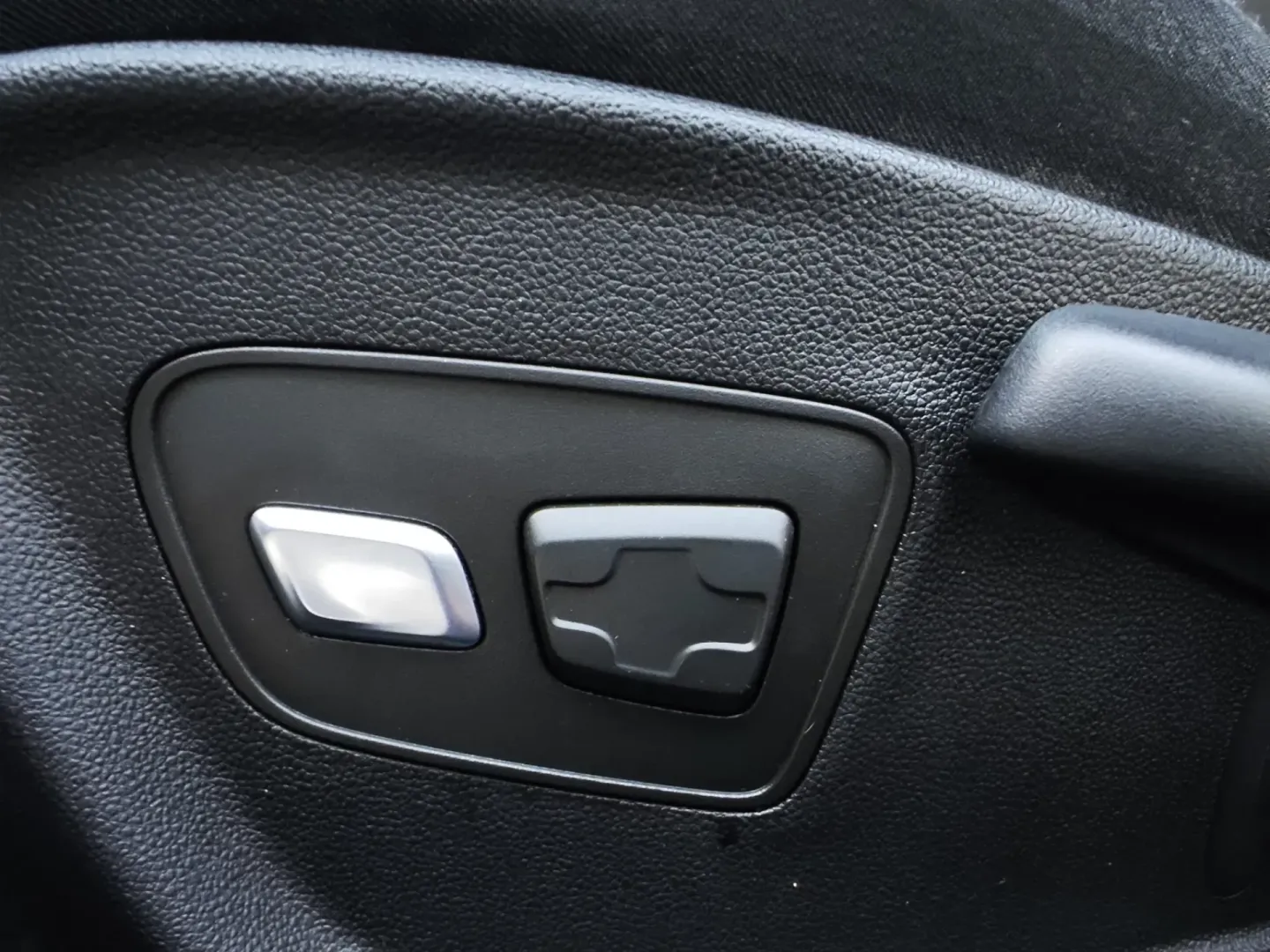 Cumpara/ Vinde online Renault  Talisman 2018 SH, la cel mai bun pret pentru tine!