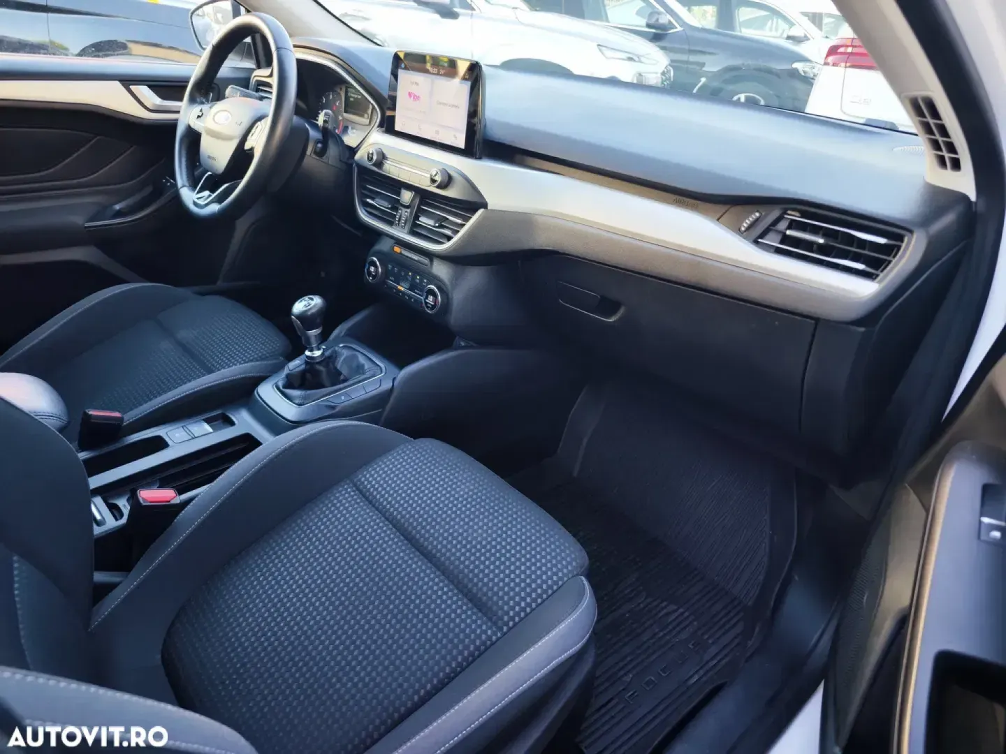 Cumpara/ Vinde online Ford Focus 2019 SH, la cel mai bun pret pentru tine!