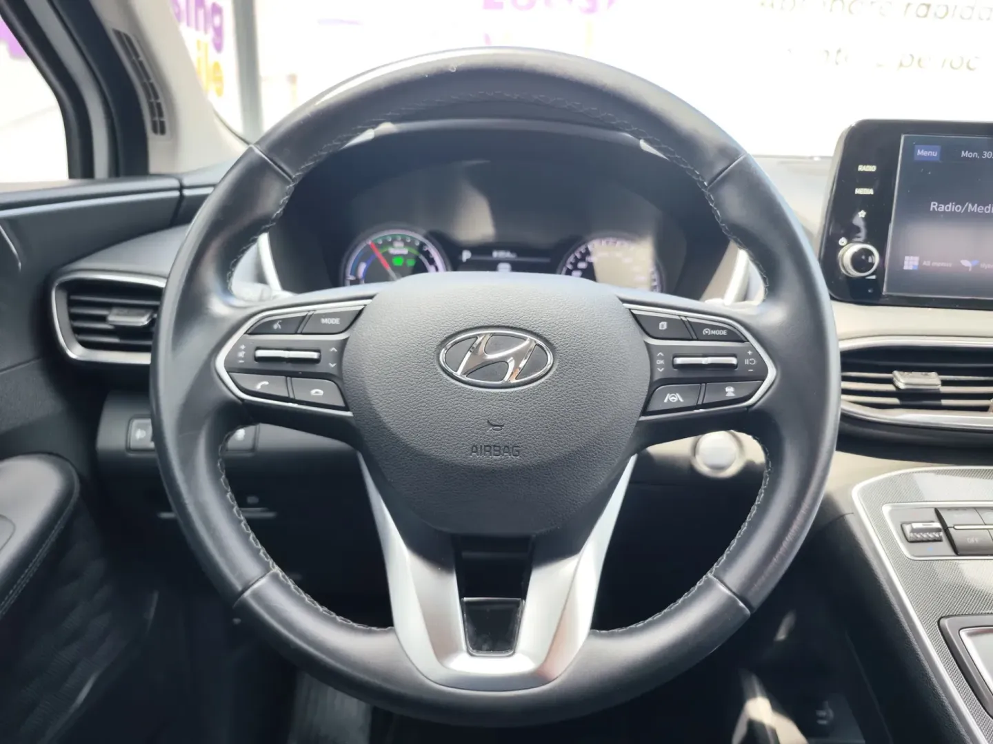 Cumpara/ Vinde online Hyundai Santa Fe 2022 SH, la cel mai bun pret pentru tine!