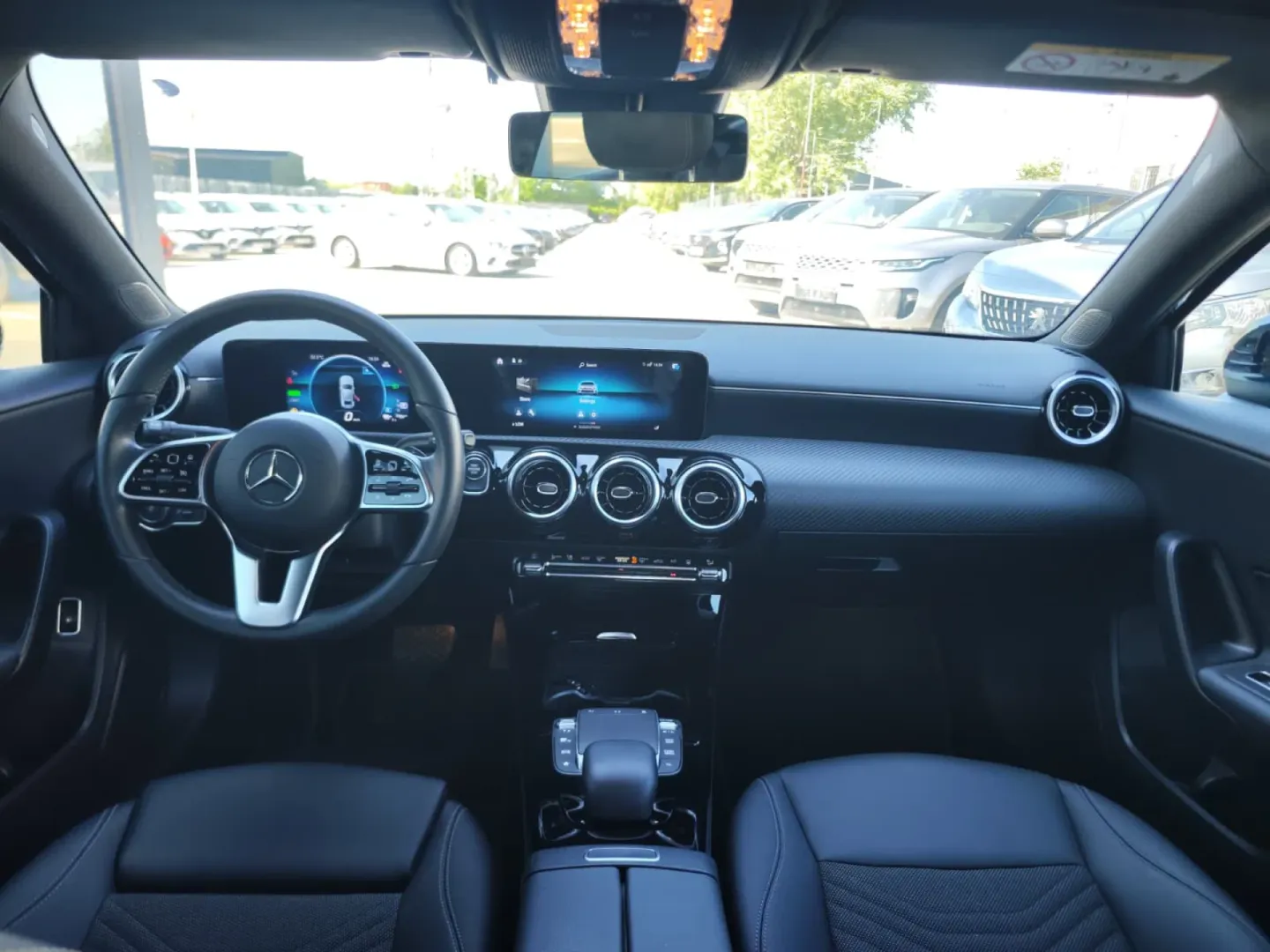 Cumpara/ Vinde online Mercedes-Benz 250 2022 SH, la cel mai bun pret pentru tine!
