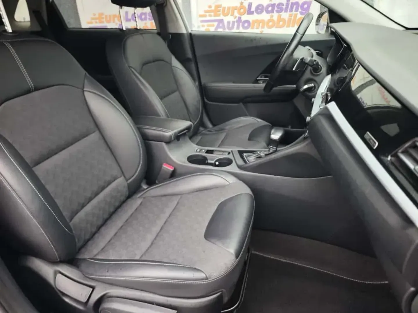 Cumpara/ Vinde online Kia Niro 2021 SH, la cel mai bun pret pentru tine!