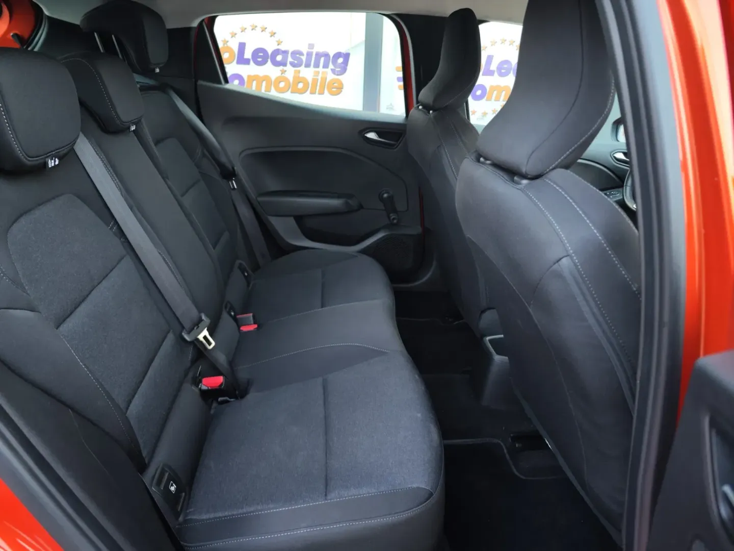 Cumpara/ Vinde online Renault  Clio 2023 SH, la cel mai bun pret pentru tine!