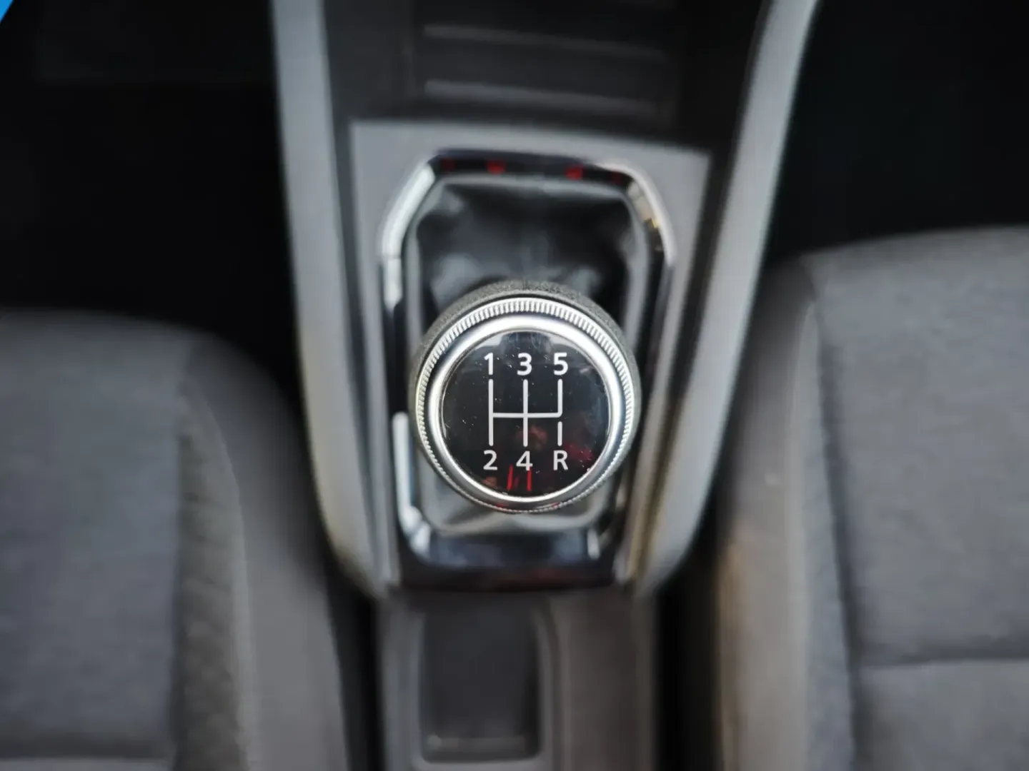 Cumpara/ Vinde online Renault  Clio 2023 SH, la cel mai bun pret pentru tine!