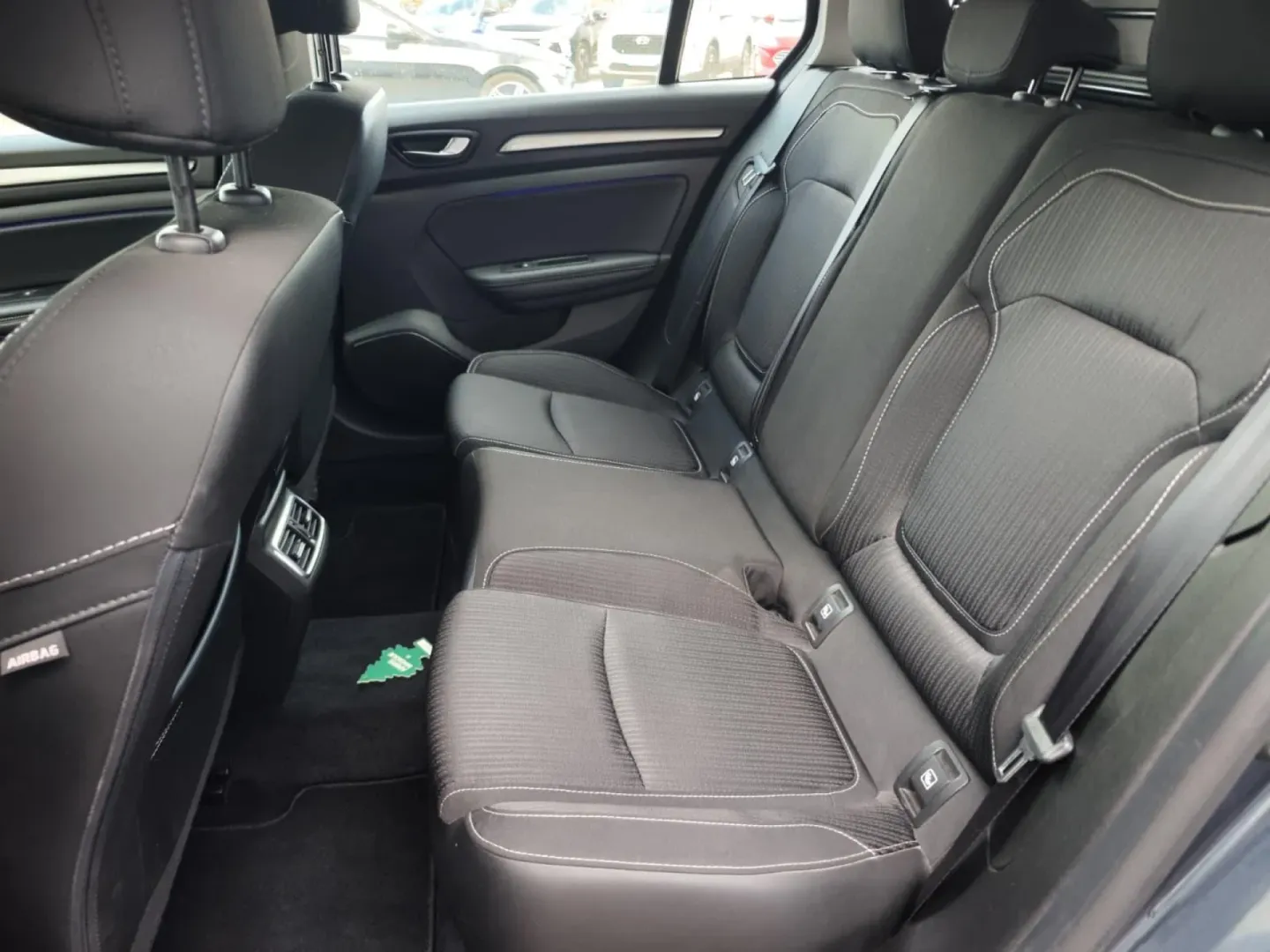 Cumpara/ Vinde online Renault  Megane 2019 SH, la cel mai bun pret pentru tine!