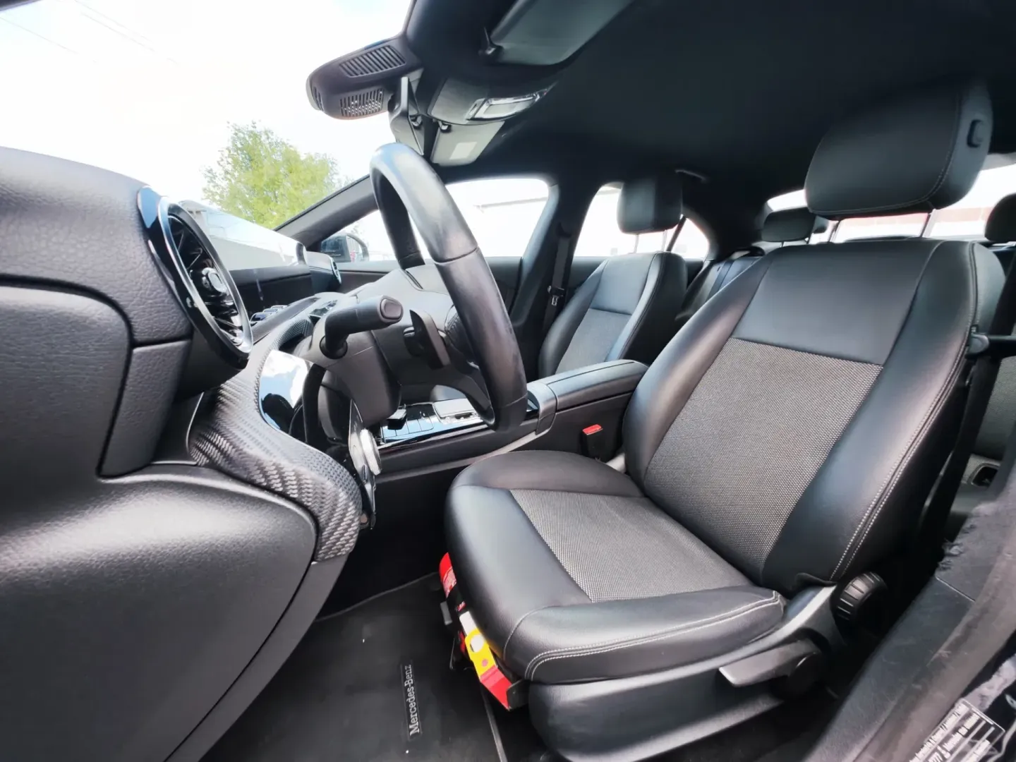 Cumpara/ Vinde online Mercedes-Benz CLA 180 2019 SH, la cel mai bun pret pentru tine!
