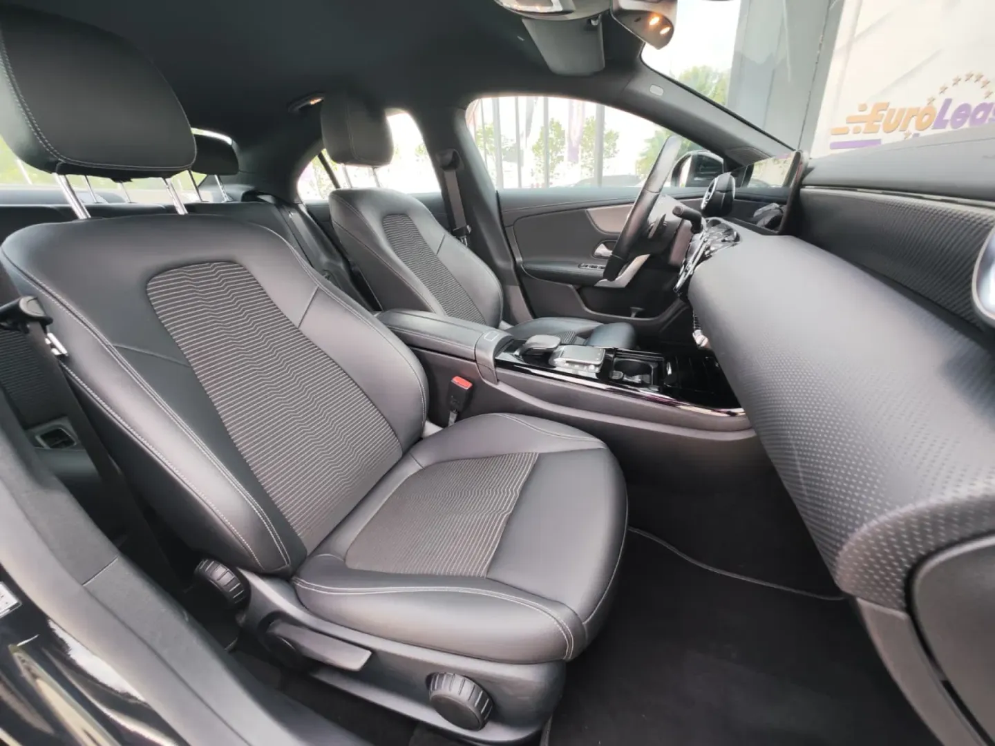 Cumpara/ Vinde online Mercedes-Benz CLA 180 2021 SH, la cel mai bun pret pentru tine!