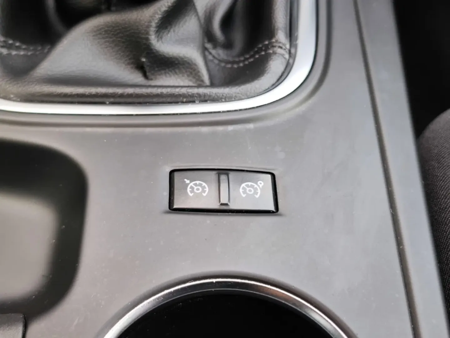 Cumpara/ Vinde online Renault  Megane 2019 SH, la cel mai bun pret pentru tine!