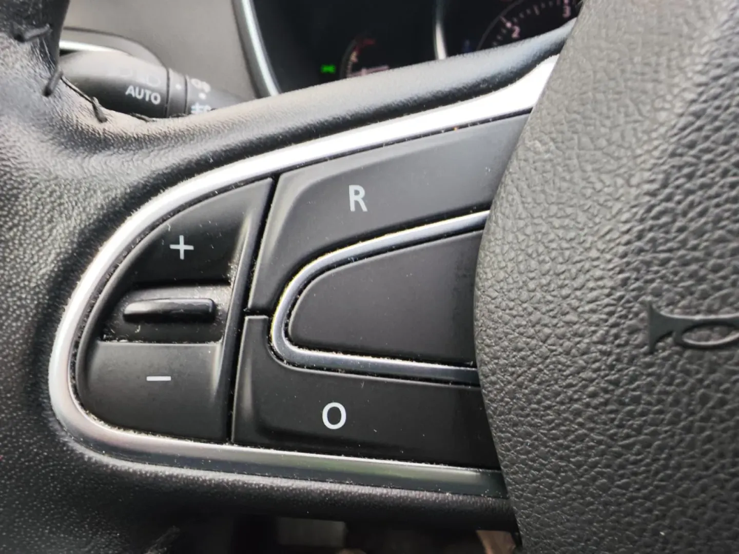 Cumpara/ Vinde online Renault  Megane 2019 SH, la cel mai bun pret pentru tine!