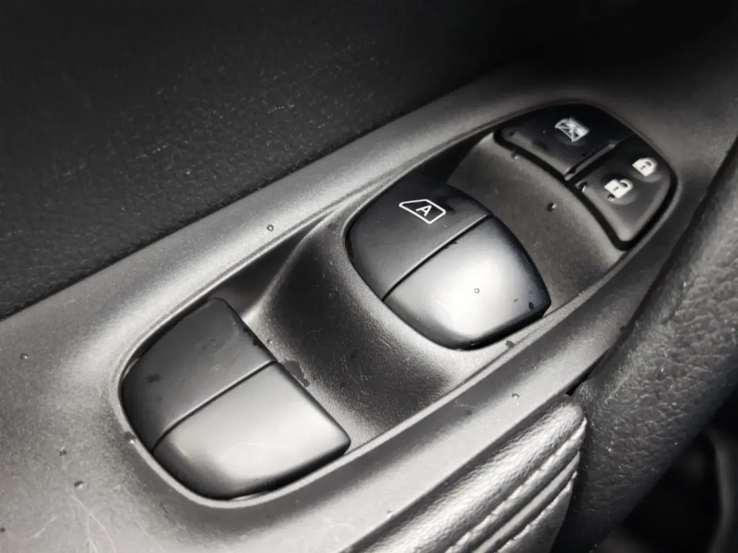 Cumpara/ Vinde online Nissan X-Trail 2019 SH, la cel mai bun pret pentru tine!