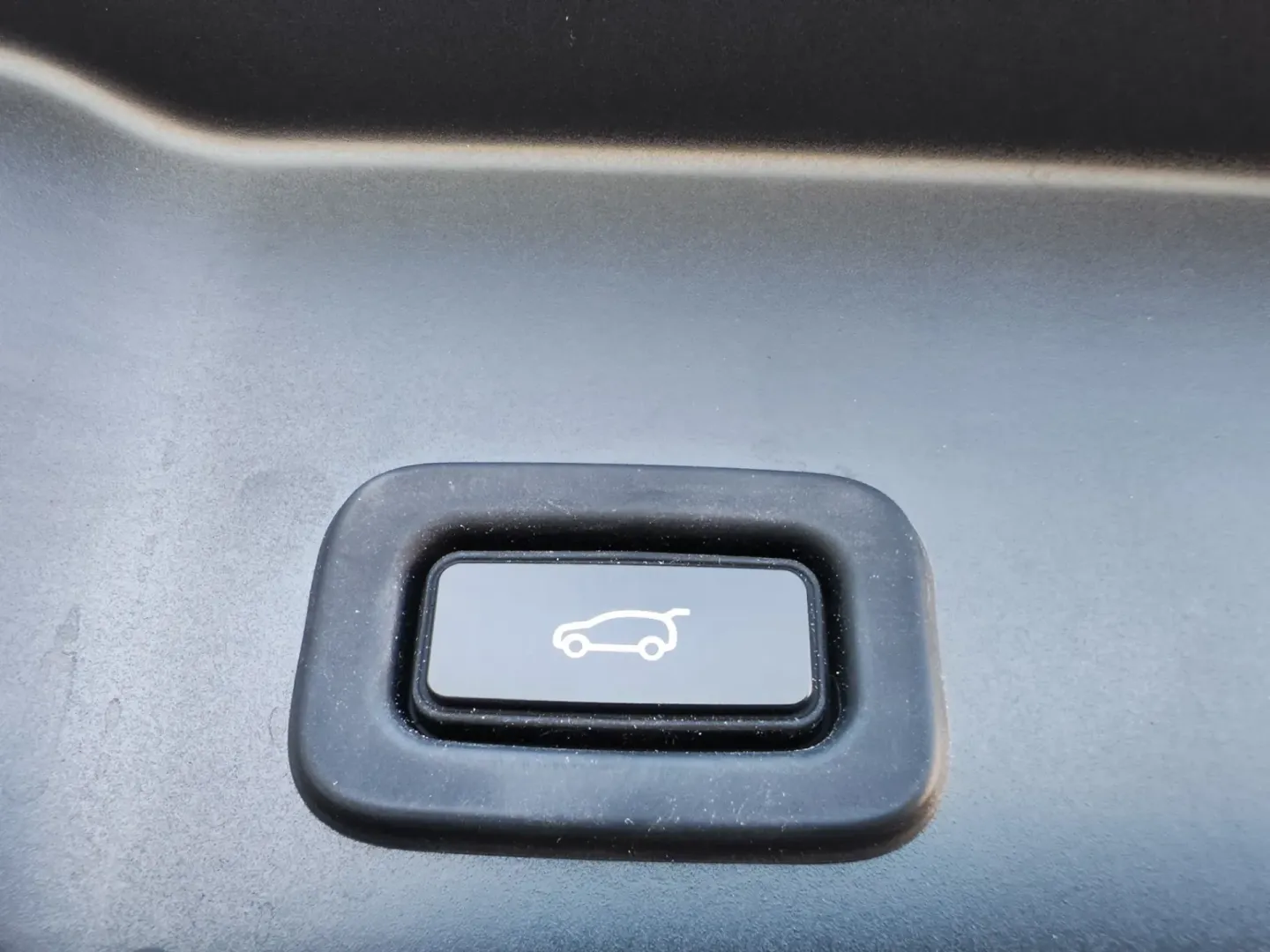 Cumpara/ Vinde online Land Rover Range Rover Evoque 2021 SH, la cel mai bun pret pentru tine!