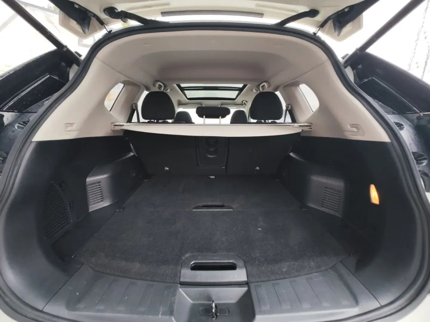 Cumpara/ Vinde online Nissan X-Trail 2019 SH, la cel mai bun pret pentru tine!