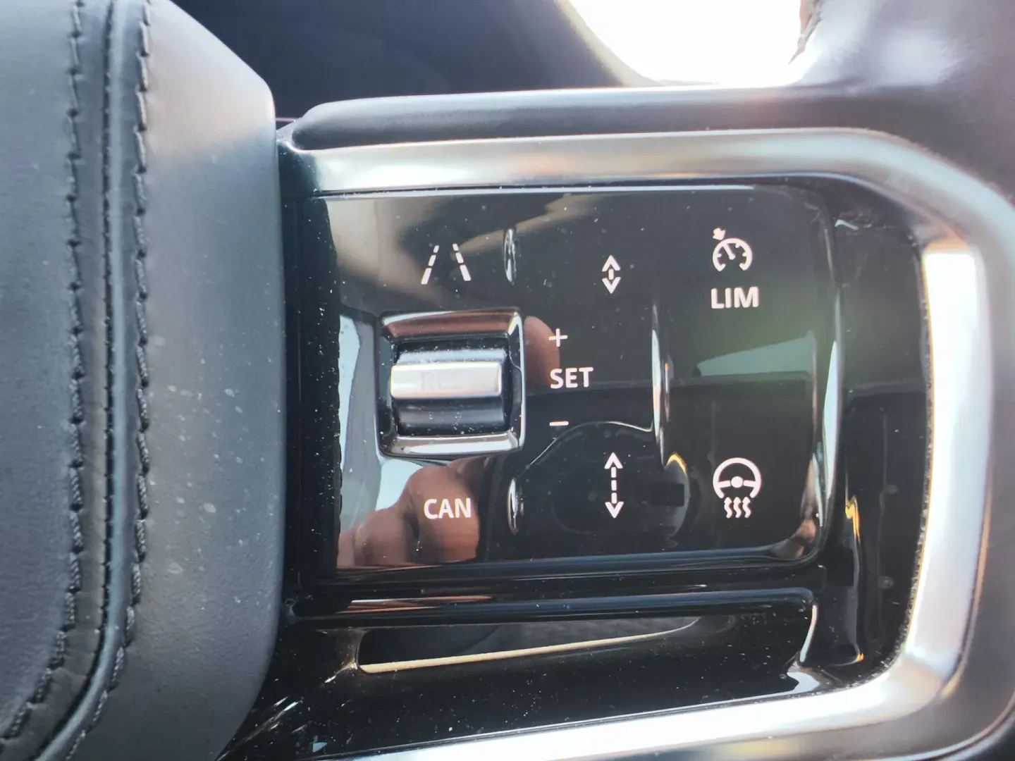 Cumpara/ Vinde online Land Rover Range Rover Evoque 2021 SH, la cel mai bun pret pentru tine!