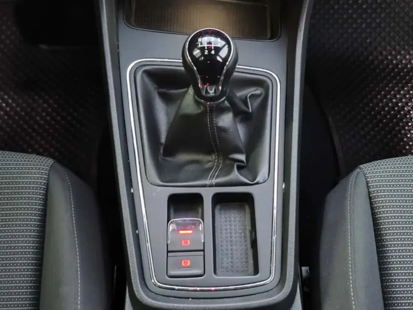 Cumpara/ Vinde online Seat Leon 2019 SH, la cel mai bun pret pentru tine!