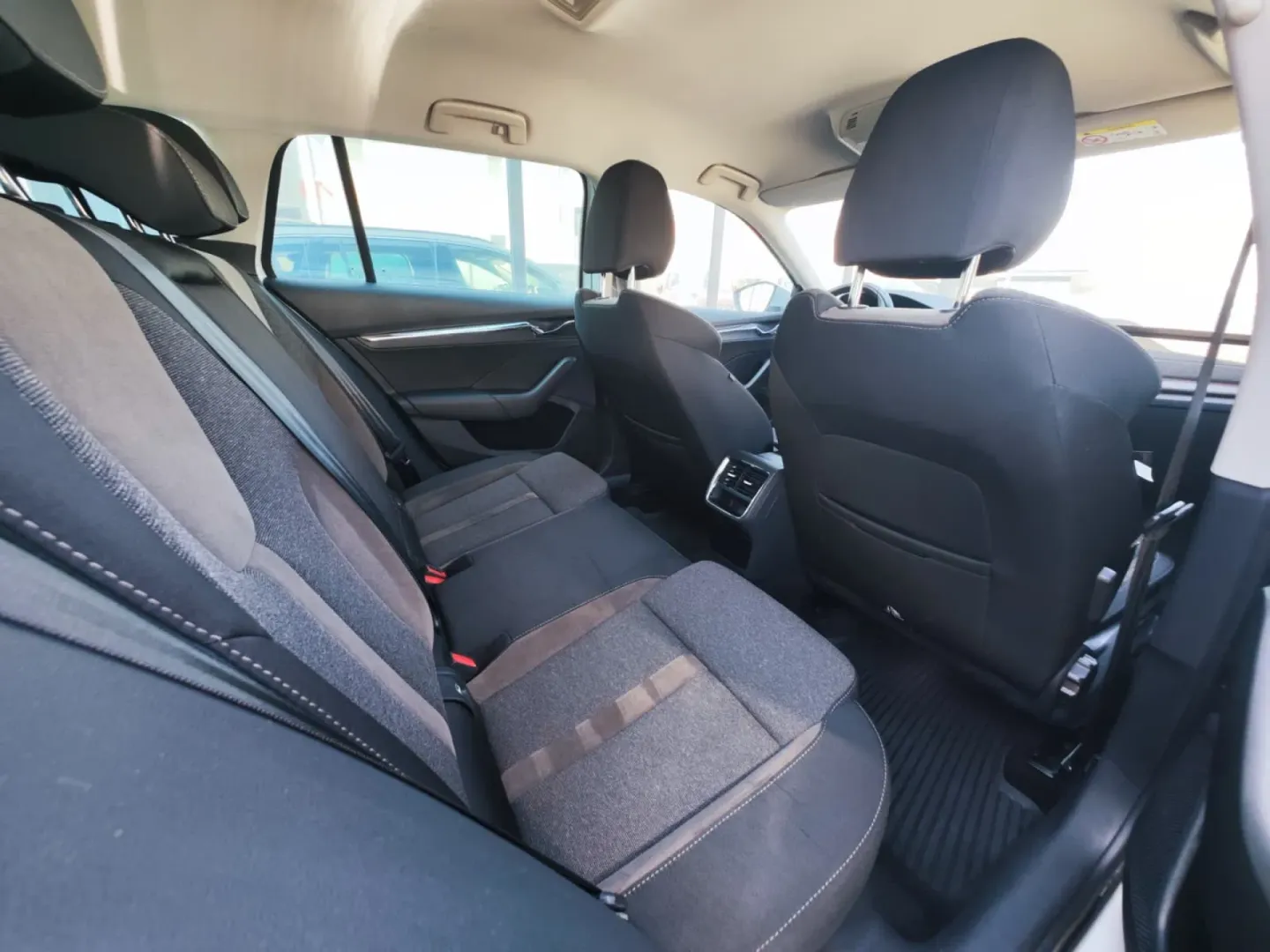 Cumpara/ Vinde online Skoda Octavia 2022 SH, la cel mai bun pret pentru tine!
