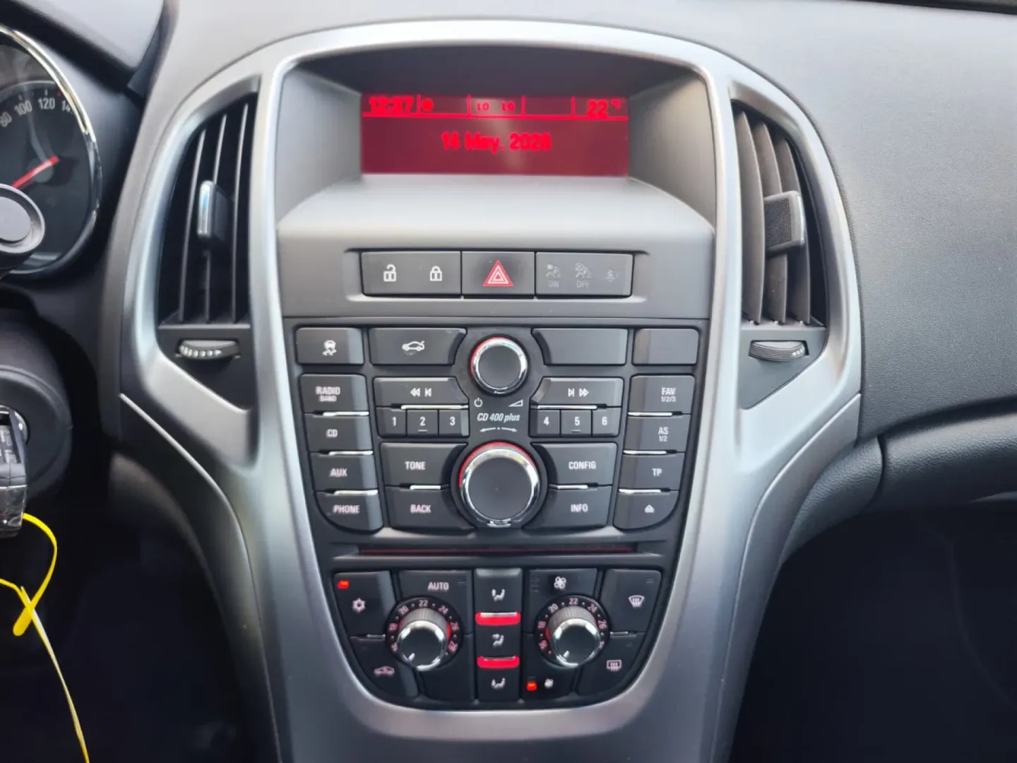 Cumpara/ Vinde online Opel Astra 2017 SH, la cel mai bun pret pentru tine!